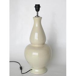 Lampara sobremesa de color beige