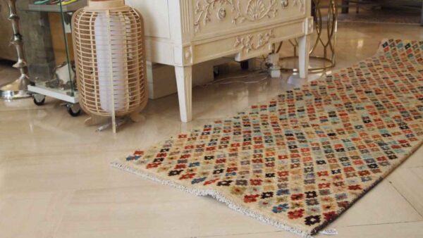 alfombra-balochi-mueble