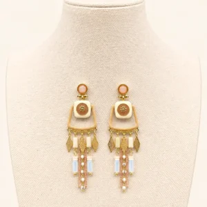 Pendientes de esmalte de color dorado